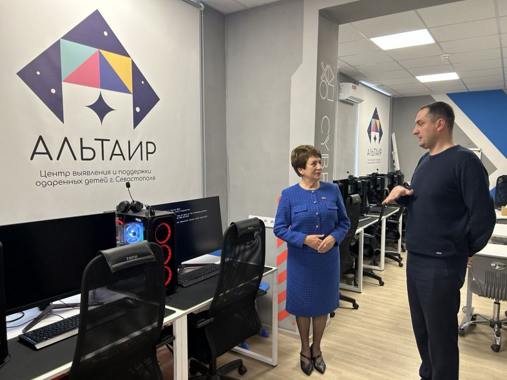 Екатерина Алтабаева: Сегодня побывала в Малой академии наук Севастополя, которая совсем недавно отметила своё 60-летие Екатерина Алтабаева: Сегодня побывала в Малой академии наук Севастополя, которая совсем недавно отметила своё 60-летие