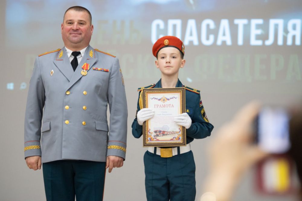 Екатерина Алтабаева: Приняла участие в торжественном собрании по случаю Дня спасателя Екатерина Алтабаева: Приняла участие в торжественном собрании по случаю Дня спасателя