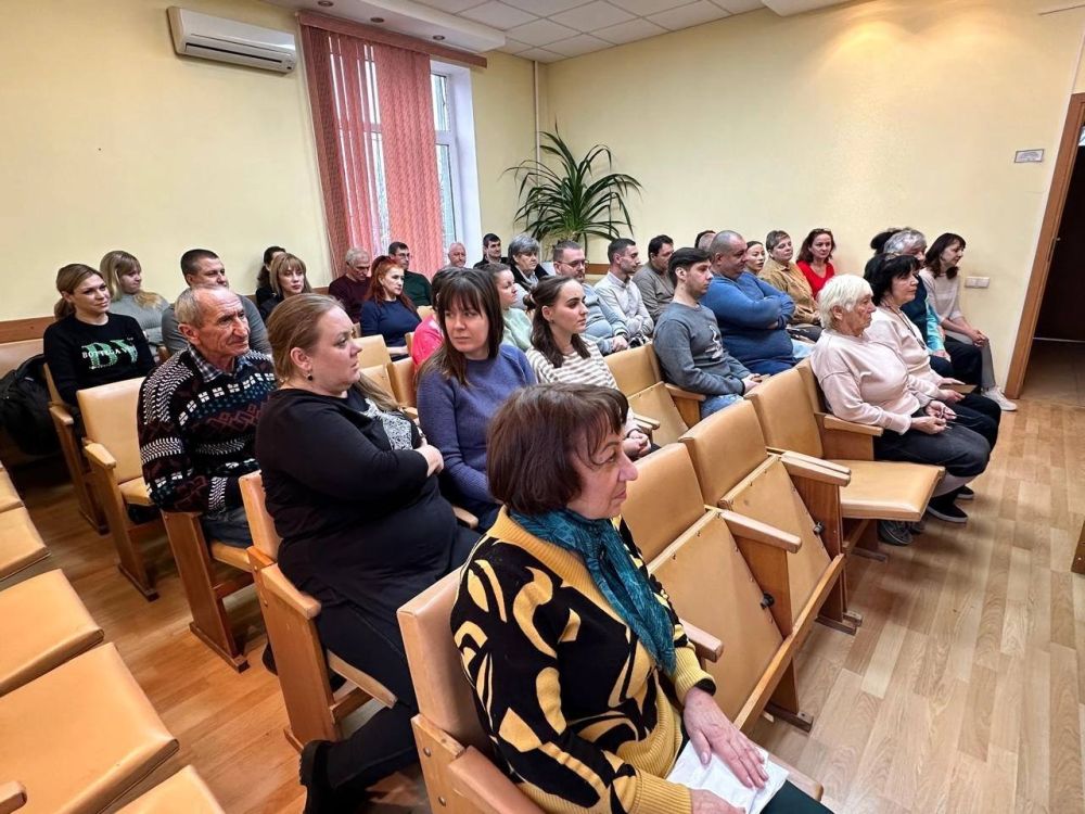 Ольга Славгородская: Пообщалась с трудовым коллективом ГАУ РК «ЦЛАТИ» Ольга Славгородская: Пообщалась с трудовым коллективом ГАУ РК «ЦЛАТИ»