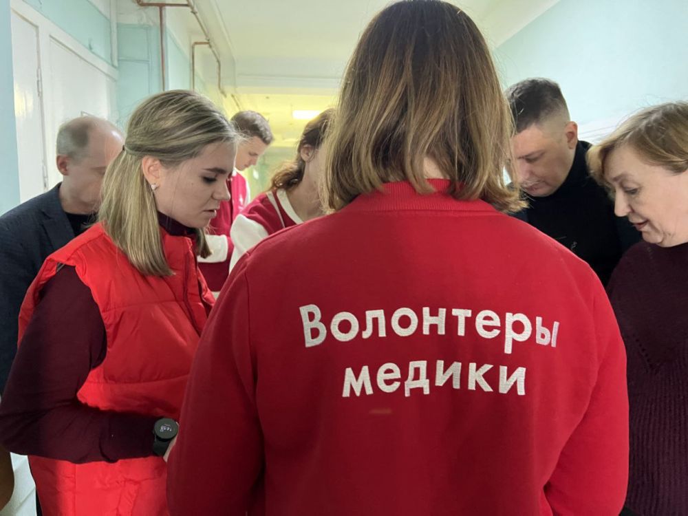 Участников СВО, проходящих лечение, поздравили с наступающим Новым годом Участников СВО, проходящих лечение, поздравили с наступающим Новым годом