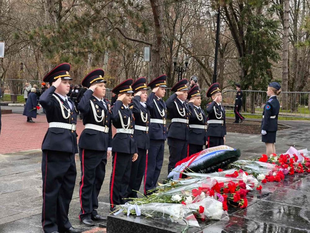 Валентина Лаврик: В Республике Крым подвели итоги Суворовских чтений, направленных на развитие познавательных способностей и интереса обучающихся к военной истории России и личности А.В Валентина Лаврик: В Республике Крым подвели итоги Суворовских чтений, направленных на развитие познавательных способностей и интереса обучающихся к военной истории России и личности А.В