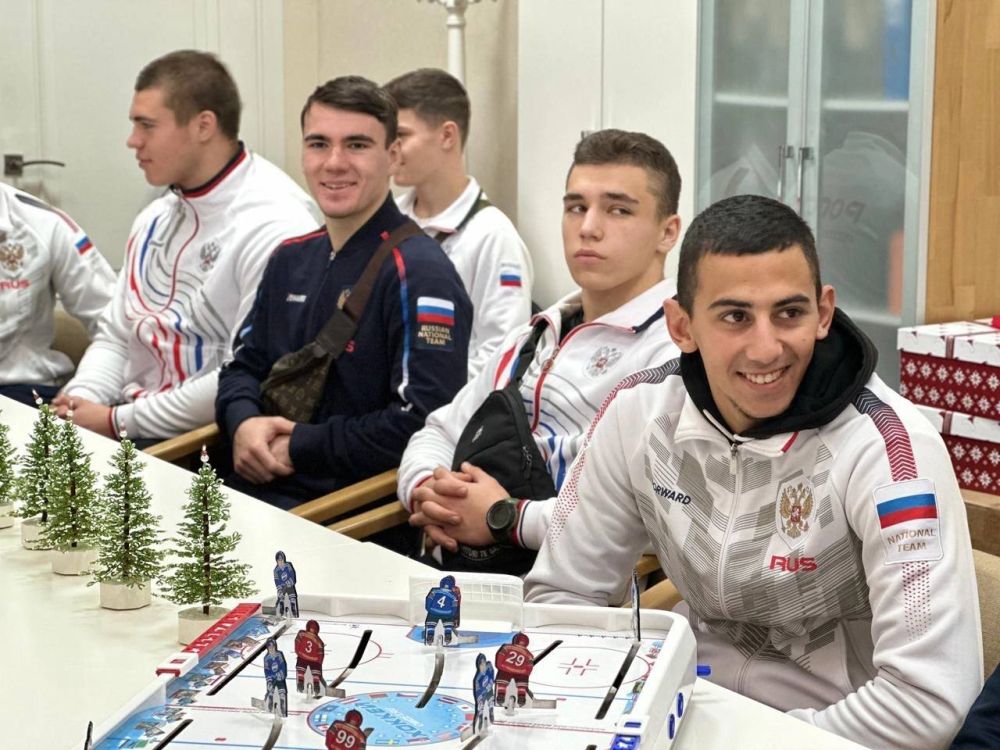 Ольга Торубарова: Провела встречу с воспитанниками Спортивной Школы N 7 Республики Крым Ольга Торубарова: Провела встречу с воспитанниками Спортивной Школы N 7 Республики Крым