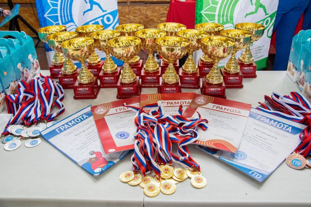 В Симферополе состоялся финал «Фестиваля чемпионов ГТО» В Симферополе состоялся финал «Фестиваля чемпионов ГТО»