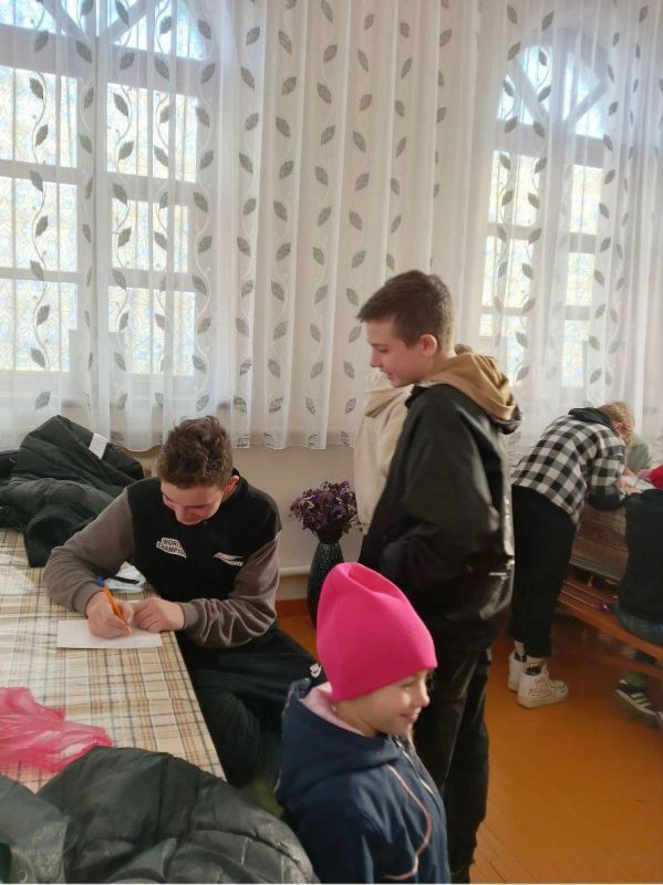 Общественная палата Крыма провела акцию «Рождественское письмо солдату» Общественная палата Крыма провела акцию «Рождественское письмо солдату»