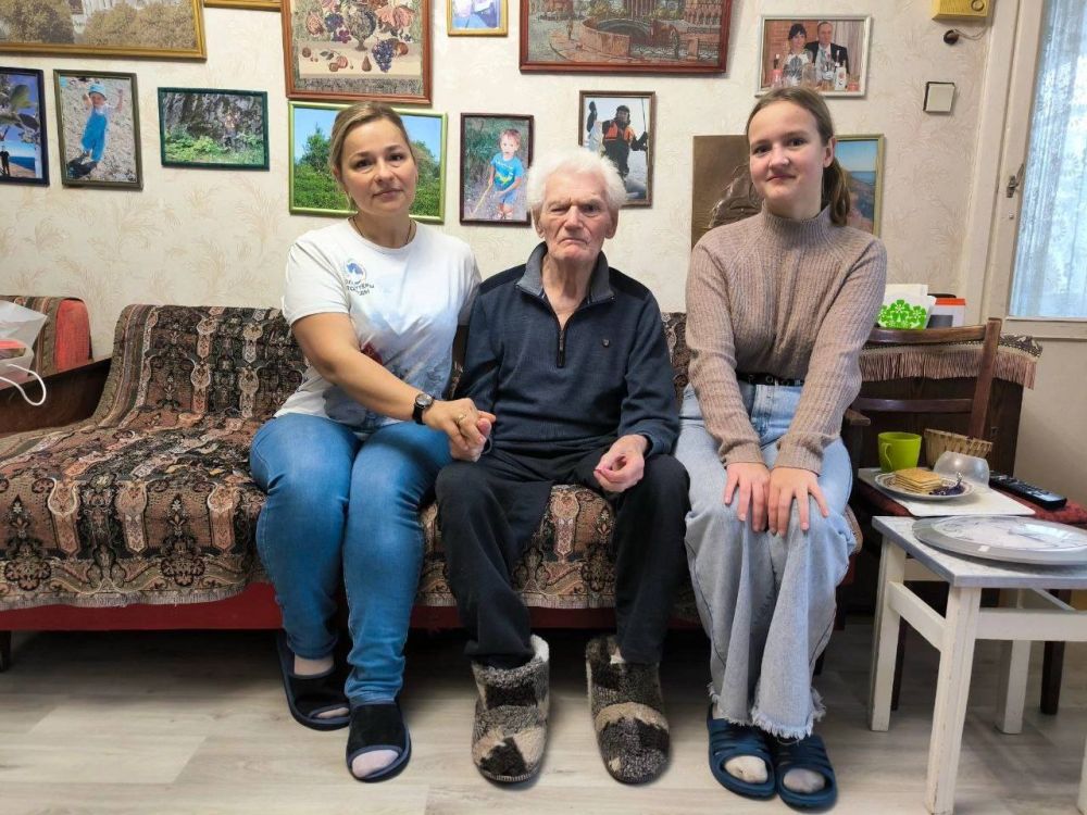 Поздравляем ветеранов Великой Отечественной войны с Новым годом Поздравляем ветеранов Великой Отечественной войны с Новым годом