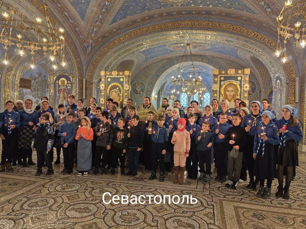 Стартовала Рождественская, международная акция "Вифлеемский огонь: Свет мира и дружбы" Стартовала Рождественская, международная акция "Вифлеемский огонь: Свет мира и дружбы"