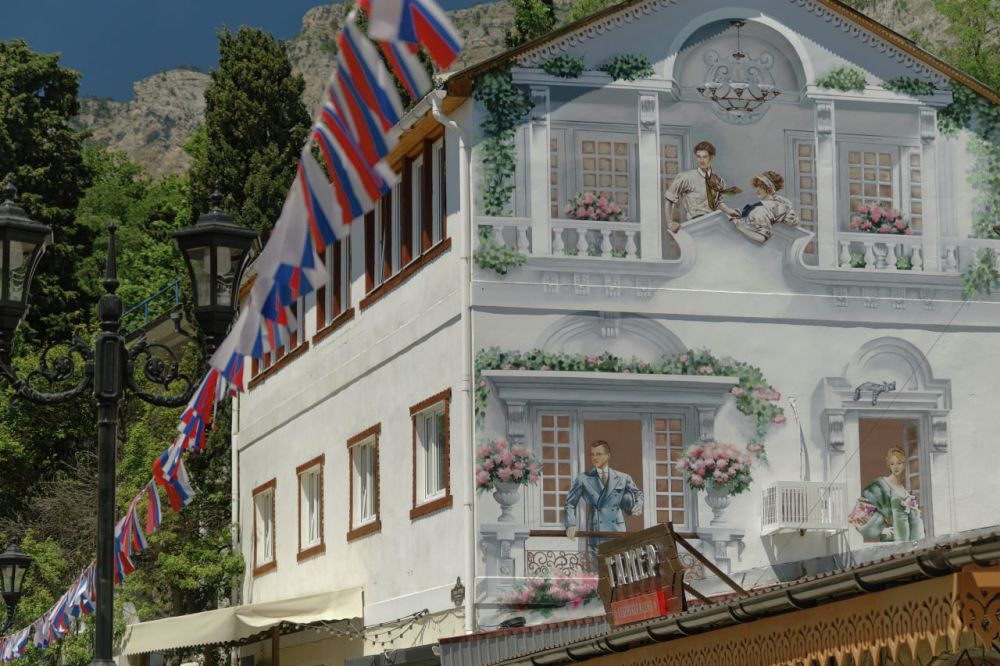 Новые точки притяжения для туристов: что открылось в Крыму в 2024 году Новые точки притяжения для туристов: что открылось в Крыму в 2024 году