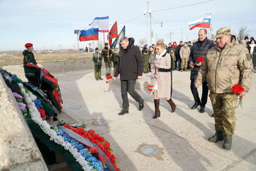Александр Юрьев: Сегодня почтили память героев Великой Отечественной войны, подвиг которых мы никогда не забудем Александр Юрьев: Сегодня почтили память героев Великой Отечественной войны, подвиг которых мы никогда не забудем