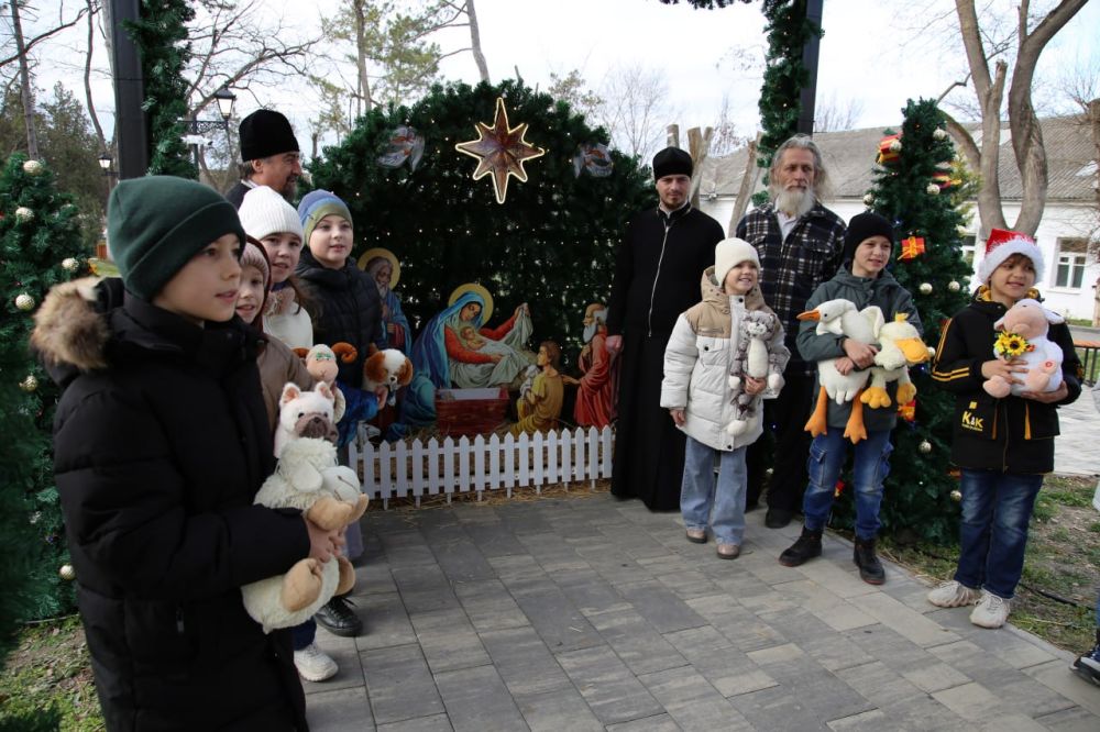 С Рождеством Христовым, дорогие бахчисарайцы! С Рождеством Христовым, дорогие бахчисарайцы!