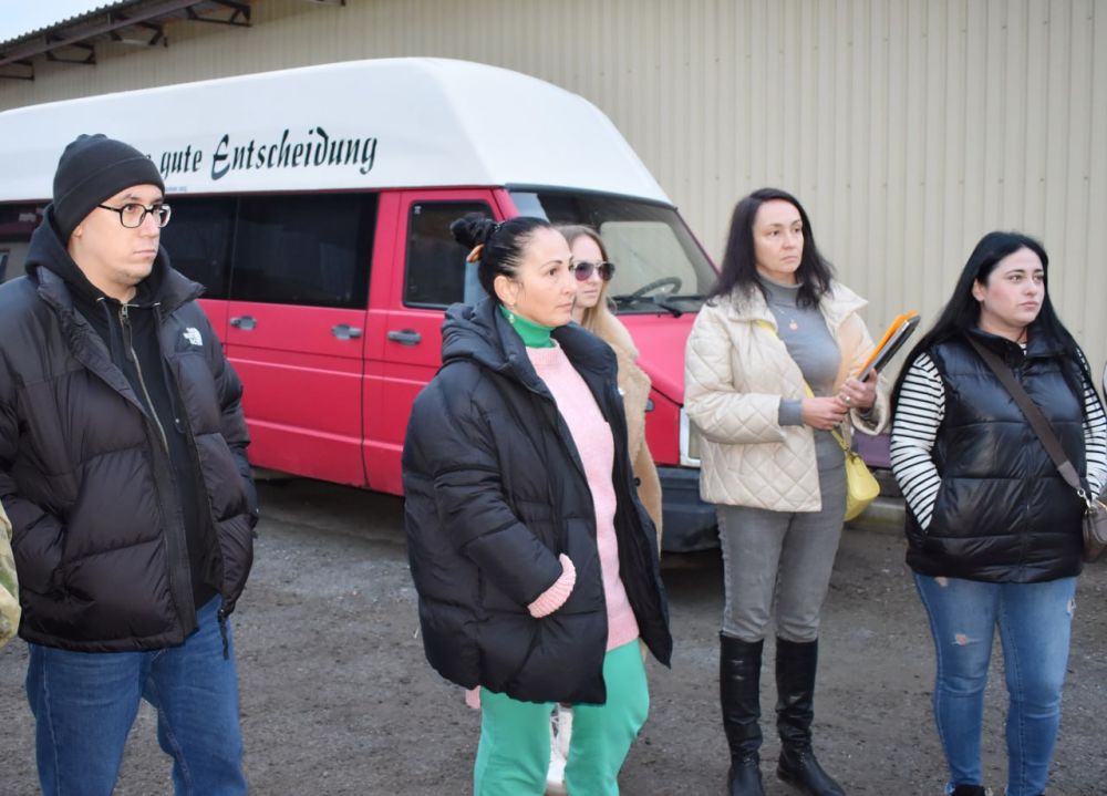 Галина Огнёва: Сегодня посетила Штаб по оказанию помощи пострадавшим птицам от разлива нефти в Керченском проливе, где встретилась и пообщалась с волонтерами Галина Огнёва: Сегодня посетила Штаб по оказанию помощи пострадавшим птицам от разлива нефти в Керченском проливе, где встретилась и пообщалась с волонтерами