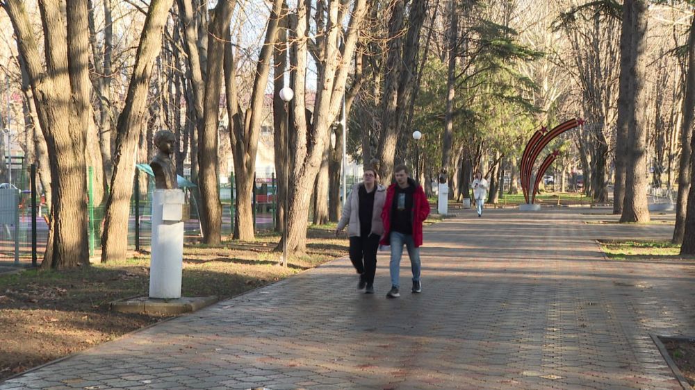 Тёплые дни в Симферополе задержатся ненадолго Тёплые дни в Симферополе задержатся ненадолго