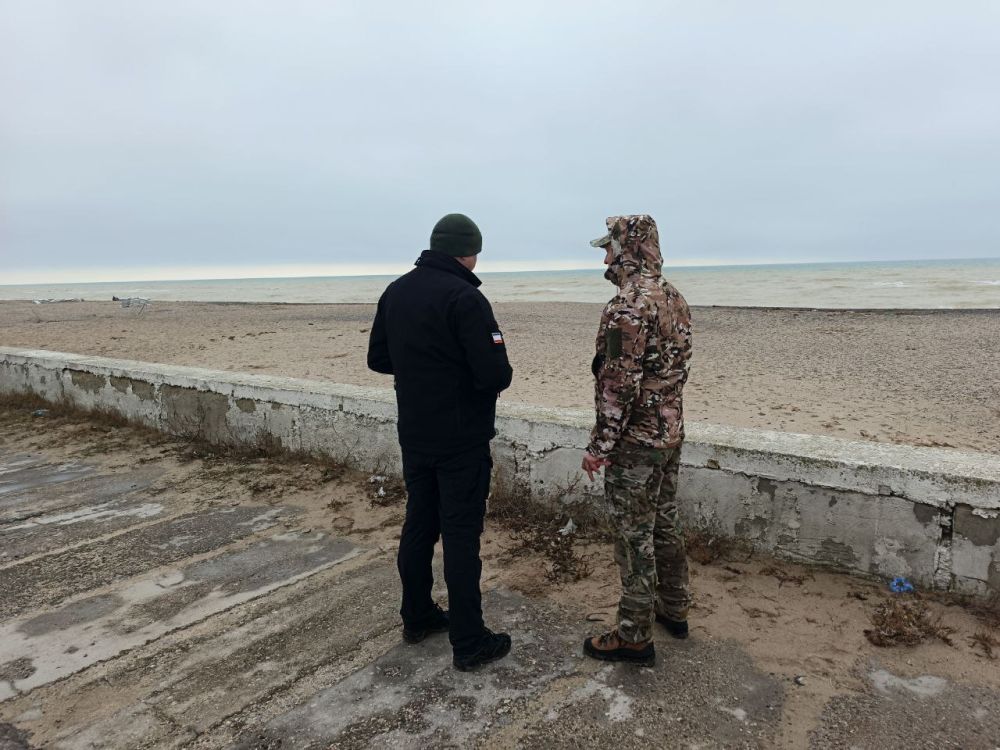 Александр Юрьев: Мониторим ситуацию на побережье начиная с раннего утра и до позднего вечера Александр Юрьев: Мониторим ситуацию на побережье начиная с раннего утра и до позднего вечера