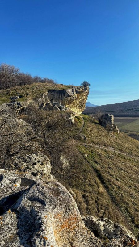 Пещерный город Бакла — памятник древней архитектуры и охраняется государством Пещерный город Бакла — памятник древней архитектуры и охраняется государством