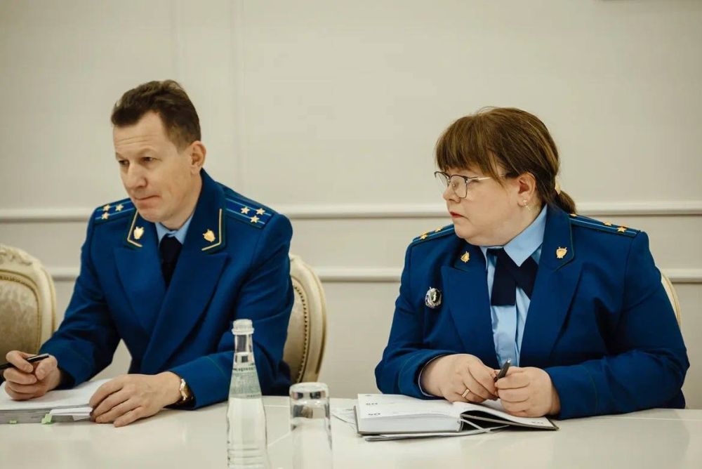 Александр Хинштейн: Как и обещал, собрал рабочую группу, чтобы разобраться с постоянными авариями канализации в Юго-Западном микрорайоне Курска Александр Хинштейн: Как и обещал, собрал рабочую группу, чтобы разобраться с постоянными авариями канализации в Юго-Западном микрорайоне Курска