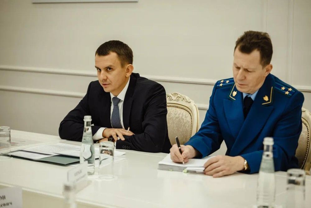 Александр Хинштейн: Как и обещал, собрал рабочую группу, чтобы разобраться с постоянными авариями канализации в Юго-Западном микрорайоне Курска Александр Хинштейн: Как и обещал, собрал рабочую группу, чтобы разобраться с постоянными авариями канализации в Юго-Западном микрорайоне Курска