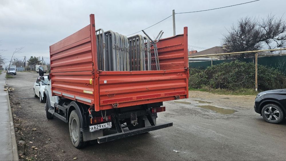 Сегодня в городе появились 4 точки, куда можно отнести новогодние ёлки для переработки Сегодня в городе появились 4 точки, куда можно отнести новогодние ёлки для переработки