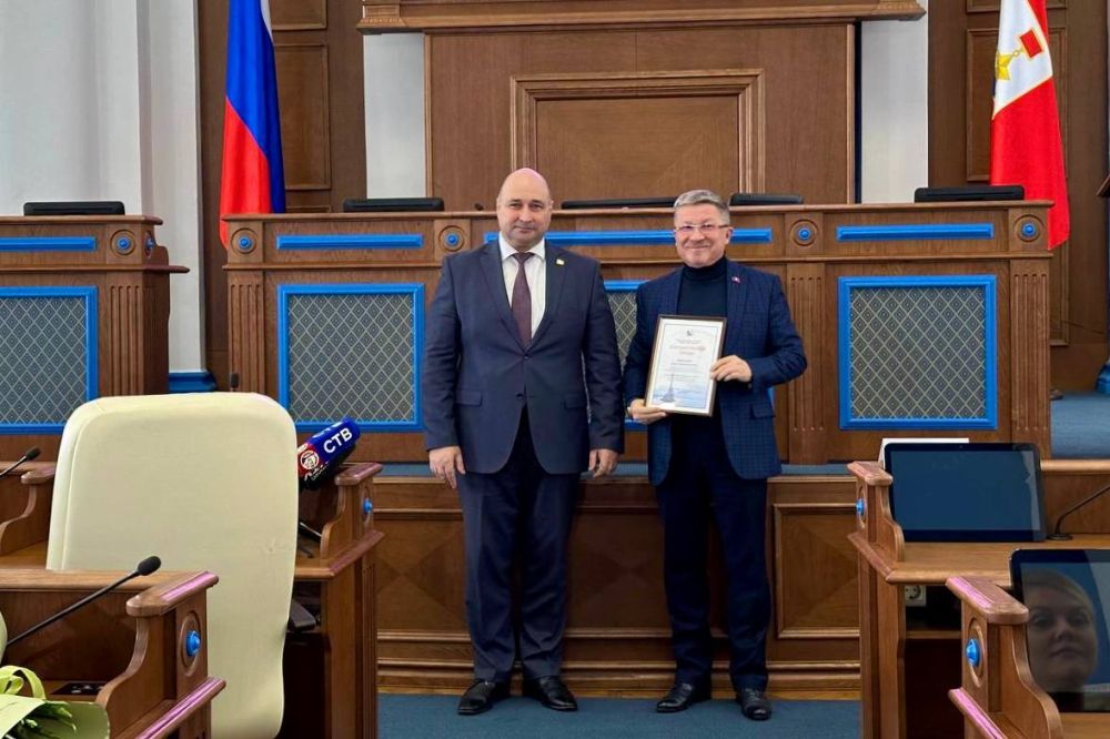 Владимир Немцев: Сегодня мы отмечаем День печати — праздник всех представителей средств массовой информации Владимир Немцев: Сегодня мы отмечаем День печати — праздник всех представителей средств массовой информации