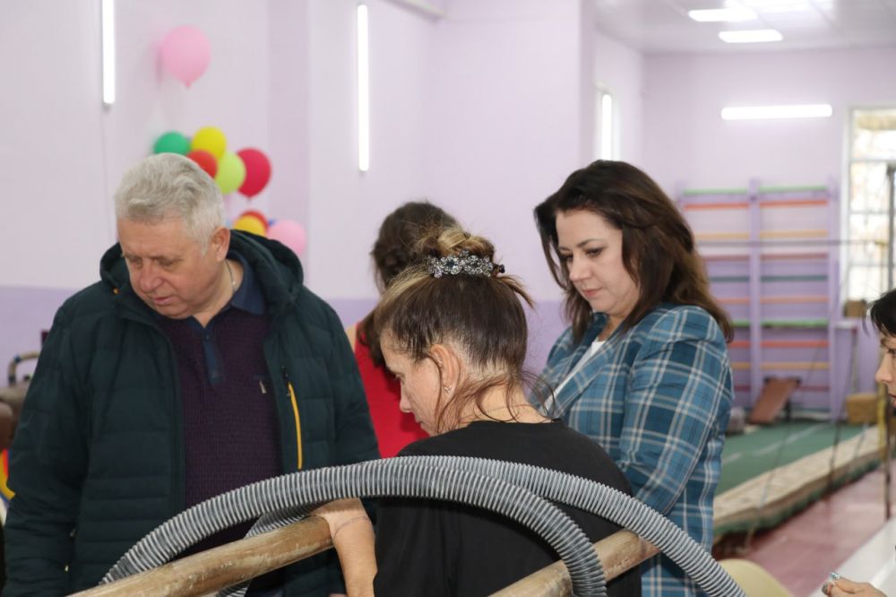 Зал спортивной гимнастики спортивной школы № 1 нуждался в ремонте подсобных помещений и тренировочного зала Зал спортивной гимнастики спортивной школы № 1 нуждался в ремонте подсобных помещений и тренировочного зала