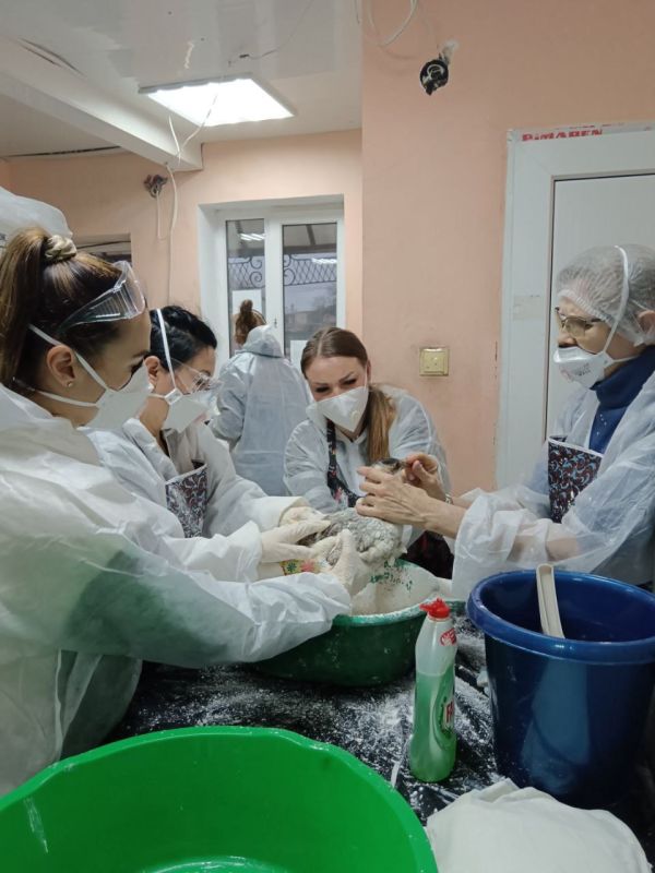 В Евпатории ветеринары и волонтеры спасли 45 птиц В Евпатории ветеринары и волонтеры спасли 45 птиц