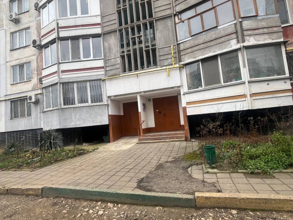 В Керчи ведется подготовка к продолжению комплексного благоустройства ряда придомовых территорий В Керчи ведется подготовка к продолжению комплексного благоустройства ряда придомовых территорий