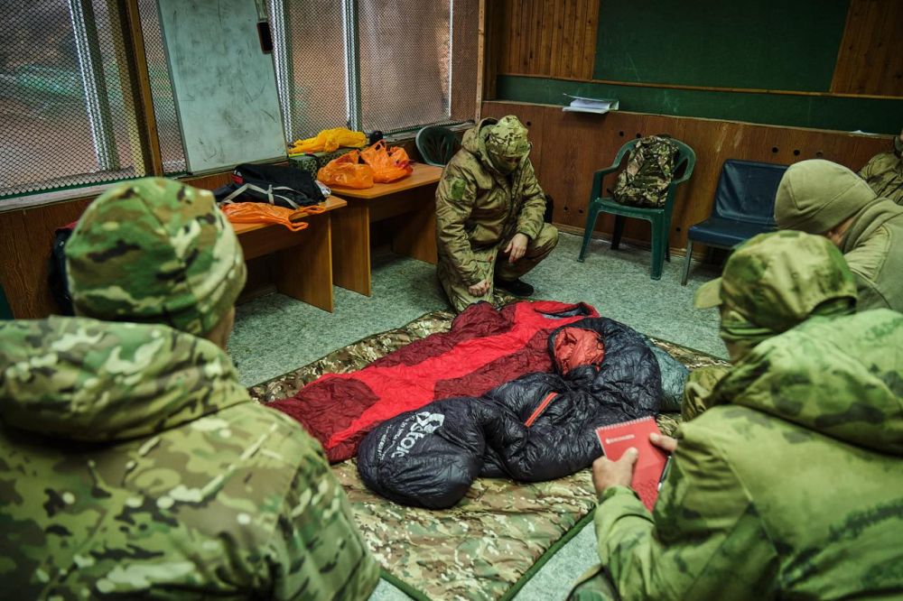 Из Ялты с любовью: второй автомобиль с начала года отправлен на передовую Из Ялты с любовью: второй автомобиль с начала года отправлен на передовую