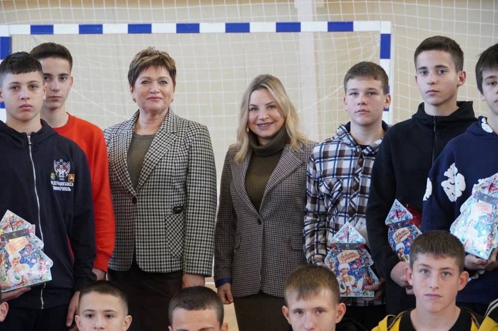 Ольга Торубарова: Сегодня Заместитель Председателя Государственного Совета Республики Крым Пономаренко Алла Аликовна с рабочим визитом посетила ГБРОУ «Крымское среднее профессиональное училище ( техникум) Олимпийского... Ольга Торубарова: Сегодня Заместитель Председателя Государственного Совета Республики Крым Пономаренко Алла Аликовна с рабочим визитом посетила ГБРОУ «Крымское среднее профессиональное училище ( техникум) Олимпийского...