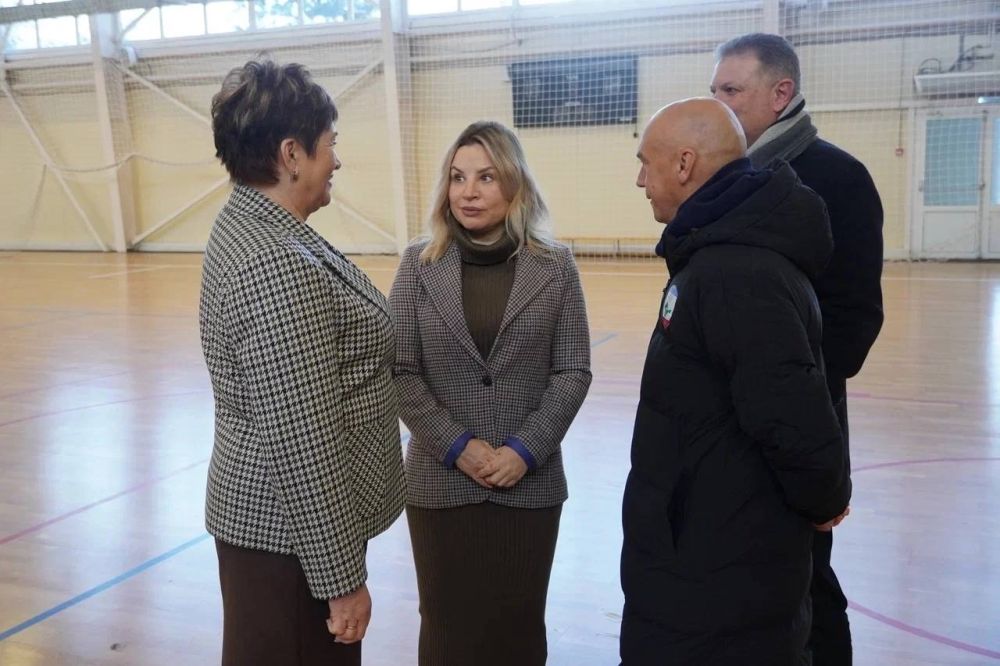 Ольга Торубарова: Сегодня Заместитель Председателя Государственного Совета Республики Крым Пономаренко Алла Аликовна с рабочим визитом посетила ГБРОУ «Крымское среднее профессиональное училище ( техникум) Олимпийского... Ольга Торубарова: Сегодня Заместитель Председателя Государственного Совета Республики Крым Пономаренко Алла Аликовна с рабочим визитом посетила ГБРОУ «Крымское среднее профессиональное училище ( техникум) Олимпийского...