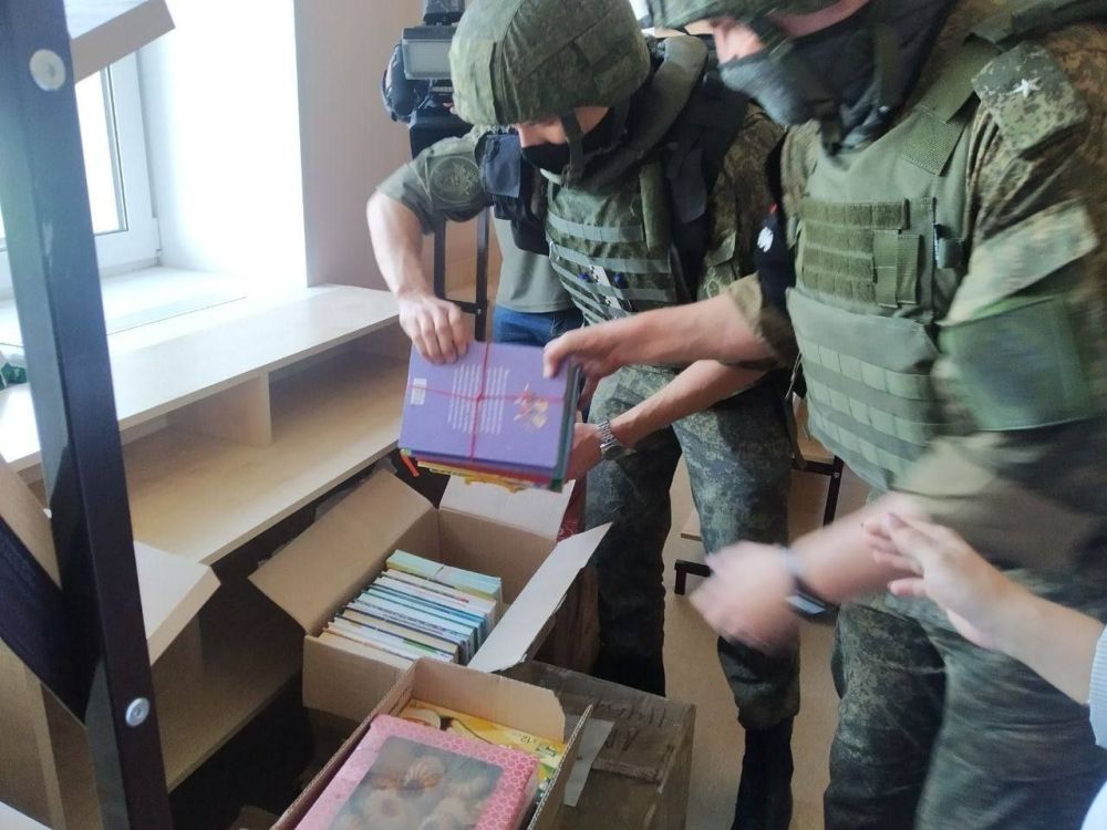 Поздравляю сотрудников Следственного комитета Российской Федерации с годовщиной образования ведомства! Поздравляю сотрудников Следственного комитета Российской Федерации с годовщиной образования ведомства!