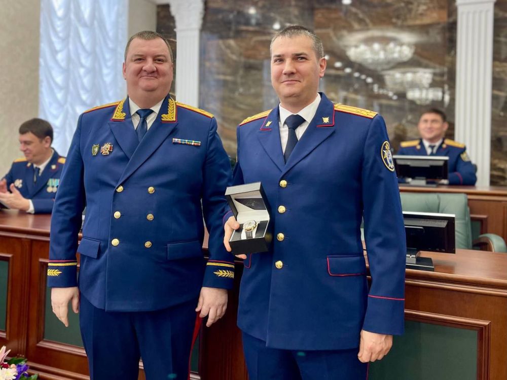 В честь Дня образования органов СК лучшие следователи Крыма и Севастополя поощрены наградами В честь Дня образования органов СК лучшие следователи Крыма и Севастополя поощрены наградами