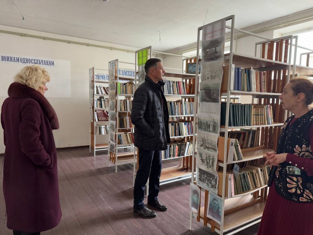 Александр Дудинов: С рабочим визитом посетил Красноярское сельское поселение Александр Дудинов: С рабочим визитом посетил Красноярское сельское поселение