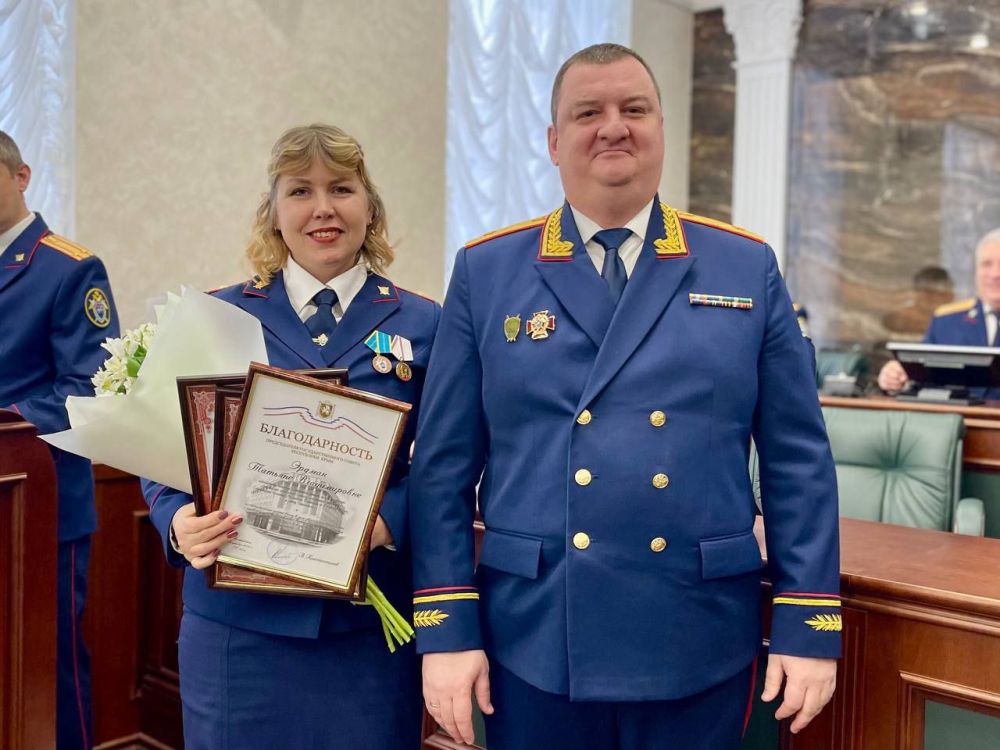 В честь Дня образования органов СК лучшие следователи Крыма и Севастополя поощрены наградами В честь Дня образования органов СК лучшие следователи Крыма и Севастополя поощрены наградами