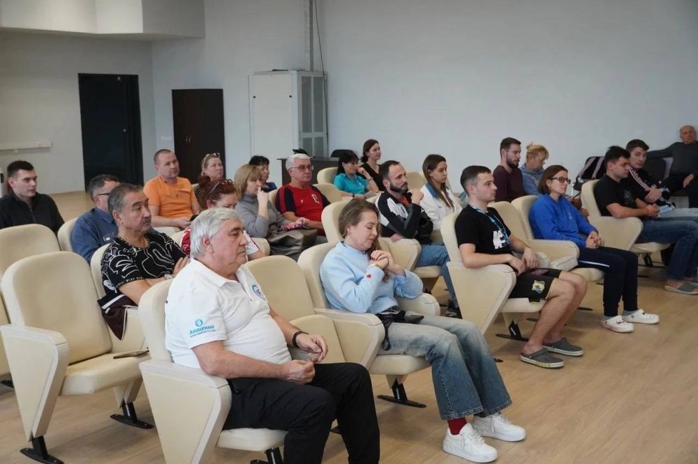Ольга Торубарова: Совместно с главой администрации города Симферополь Михаилом Сергеевичем Афанасьевым провели тренерский совет по плаванию, заслушав отчет о работе за 2024 год, а также планы на 2025 год президента... Ольга Торубарова: Совместно с главой администрации города Симферополь Михаилом Сергеевичем Афанасьевым провели тренерский совет по плаванию, заслушав отчет о работе за 2024 год, а также планы на 2025 год президента...