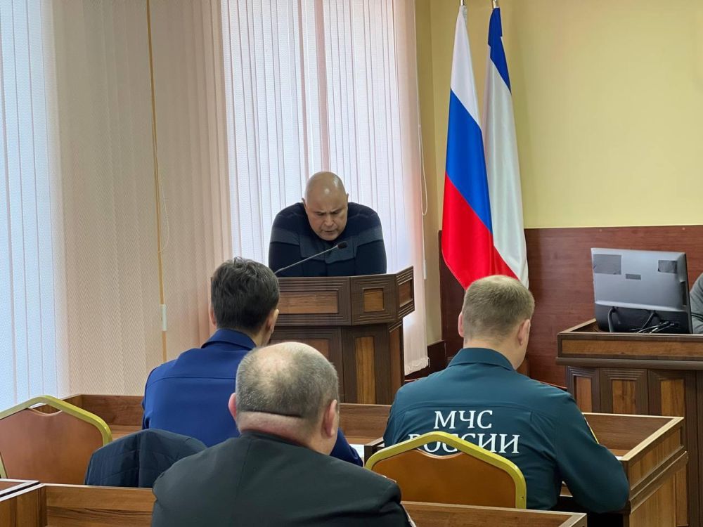 Под руководством главы администрации города Джанкоя Игоря Ивина состоялось первое в этом году заседание антитеррористической комиссии Под руководством главы администрации города Джанкоя Игоря Ивина состоялось первое в этом году заседание антитеррористической комиссии