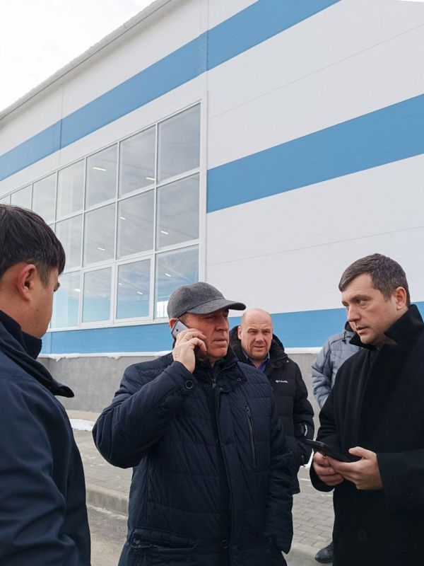 Юрий Гоцанюк: В селах Перово и Доброе Симферопольского района завершается строительство двух физкультурно-оздоровительных комплексов, которые реализуются в рамках регионального проекта «Спорт – норма жизни» Юрий Гоцанюк: В селах Перово и Доброе Симферопольского района завершается строительство двух физкультурно-оздоровительных комплексов, которые реализуются в рамках регионального проекта «Спорт – норма жизни»