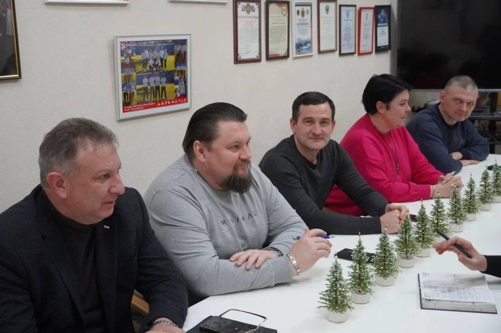 Ольга Торубарова: Провела комиссию по государственной аккредитации региональных общественных организаций или структурных подразделений общероссийской спортивной федерации для наделения их статусом региональных спортивных... Ольга Торубарова: Провела комиссию по государственной аккредитации региональных общественных организаций или структурных подразделений общероссийской спортивной федерации для наделения их статусом региональных спортивных...