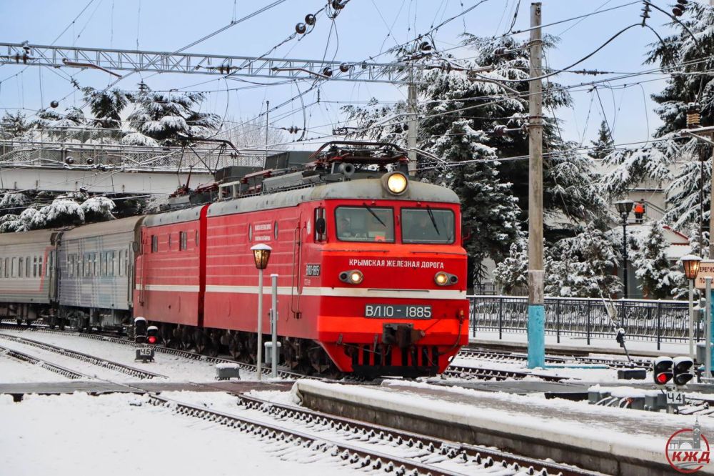 10        2025 