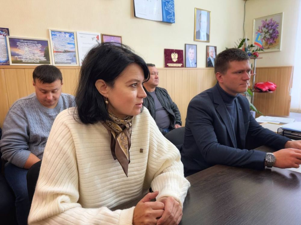 Александр Дудинов: Сегодня провел рабочую встречу по вопросам оказания помощи участникам СВО Александр Дудинов: Сегодня провел рабочую встречу по вопросам оказания помощи участникам СВО