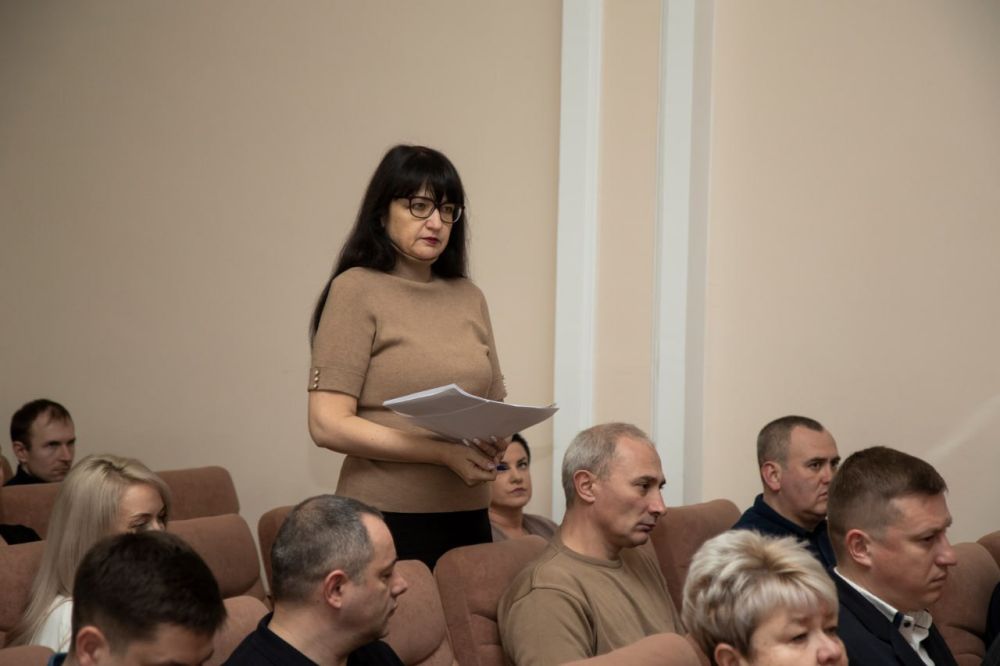 Состоялось оперативно-хозяйственное совещание, в ходе которого руководители структурных подразделений отчитались о проделанной работе Состоялось оперативно-хозяйственное совещание, в ходе которого руководители структурных подразделений отчитались о проделанной работе