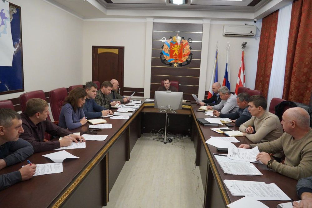 #городские_новости. Глава администрации Олег КАТОРГИН провел аппаратное совещание с заместителями и начальниками структурных подразделений администрации #городские_новости. Глава администрации Олег КАТОРГИН провел аппаратное совещание с заместителями и начальниками структурных подразделений администрации
