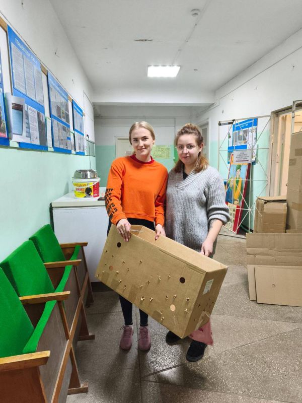 Более 100 волонтёров из Анапы, Москвы, Санкт-Петербурга и Крыма помогают спасать птиц в Ялте Более 100 волонтёров из Анапы, Москвы, Санкт-Петербурга и Крыма помогают спасать птиц в Ялте
