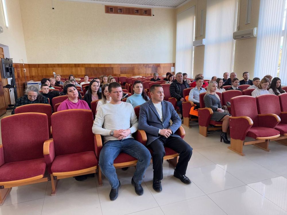 Александр Дудинов: С праздником, дорогие черноморцы! Александр Дудинов: С праздником, дорогие черноморцы!