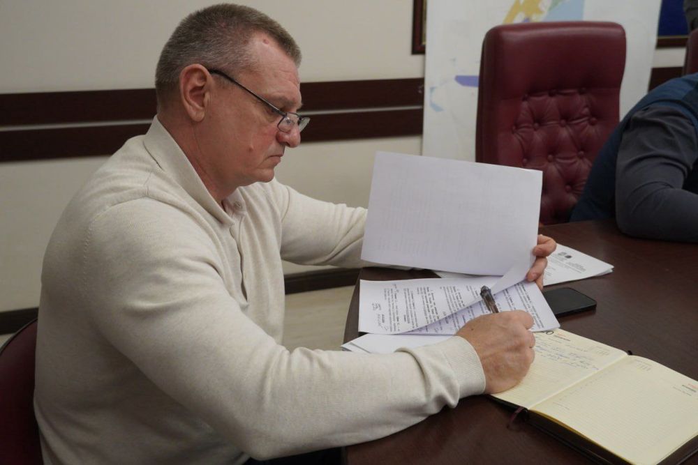 #городские_новости. Глава администрации Олег КАТОРГИН провел аппаратное совещание с заместителями и начальниками структурных подразделений администрации #городские_новости. Глава администрации Олег КАТОРГИН провел аппаратное совещание с заместителями и начальниками структурных подразделений администрации