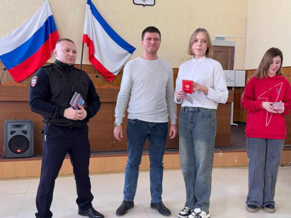 Александр Дудинов: С праздником, дорогие черноморцы! Александр Дудинов: С праздником, дорогие черноморцы!