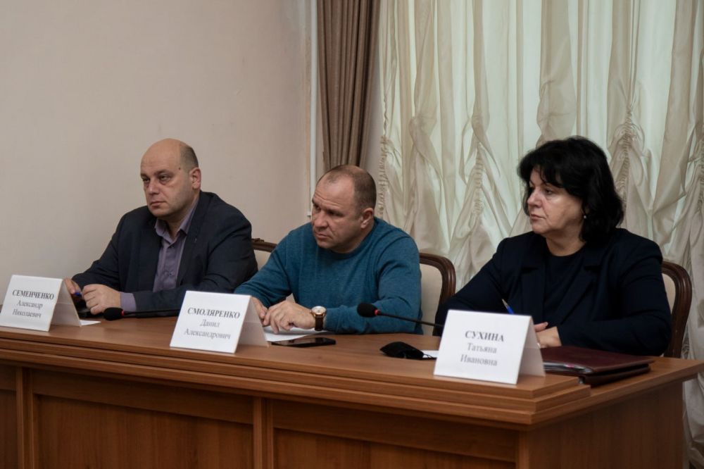 Состоялось оперативно-хозяйственное совещание, в ходе которого руководители структурных подразделений отчитались о проделанной работе Состоялось оперативно-хозяйственное совещание, в ходе которого руководители структурных подразделений отчитались о проделанной работе
