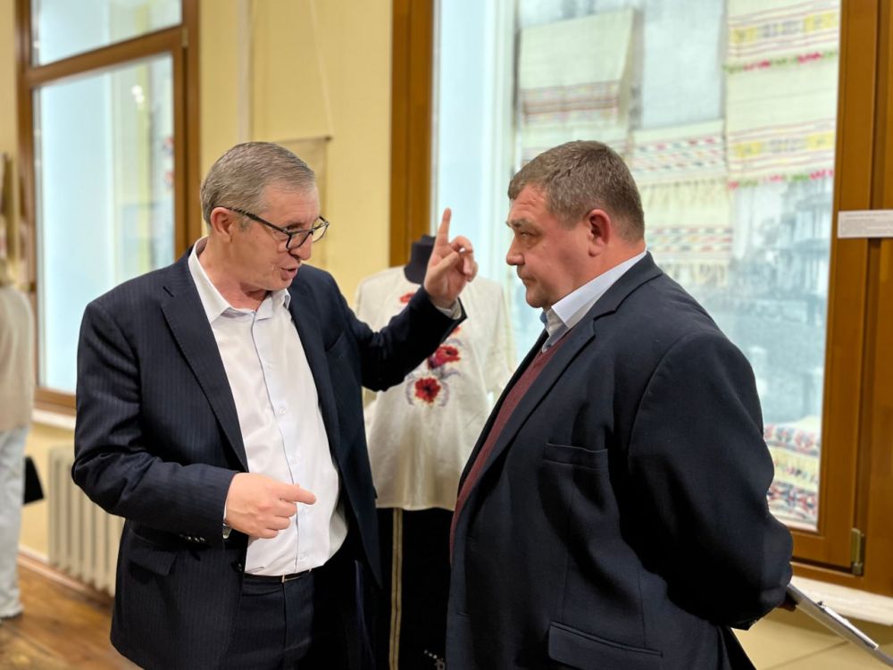 В Крымском этнографическом музее 20 января 2025 г. состоялась торжественная презентация выставки «Собираем, храним, изучаем. Итоги сезона 2024», приуроченной ко Дню Республики Крым В Крымском этнографическом музее 20 января 2025 г. состоялась торжественная презентация выставки «Собираем, храним, изучаем. Итоги сезона 2024», приуроченной ко Дню Республики Крым