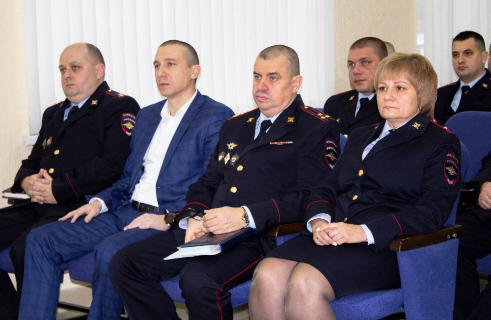 В Крымском ЛУ МВД России на транспорте подвели итоги оперативно-служебной деятельности за 2024 год В Крымском ЛУ МВД России на транспорте подвели итоги оперативно-служебной деятельности за 2024 год