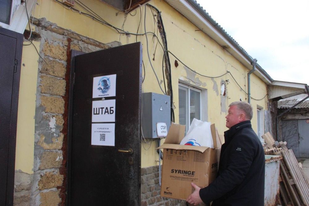 Отвезли в Штаб Феодосии по помощи птицам, пострадавшим в результате разлива мазута в Керченском проливе, лекарства для пернатых Отвезли в Штаб Феодосии по помощи птицам, пострадавшим в результате разлива мазута в Керченском проливе, лекарства для пернатых