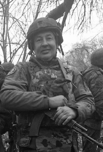 Севастопольцы простились с двумя бойцами спецоперации Севастопольцы простились с двумя бойцами спецоперации