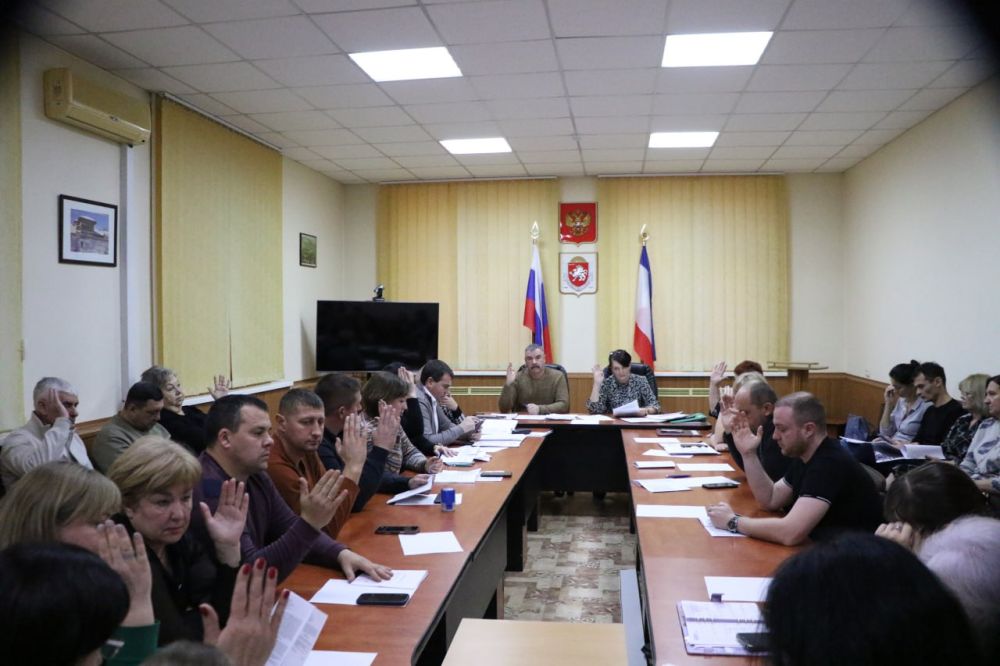 Ольга Урайкина: Сегодня состоялось совместное заседание постоянных депутатских комиссий Бахчисарайского районного совета по вопросу рассмотрения проектов решений 6-й сессии Ольга Урайкина: Сегодня состоялось совместное заседание постоянных депутатских комиссий Бахчисарайского районного совета по вопросу рассмотрения проектов решений 6-й сессии