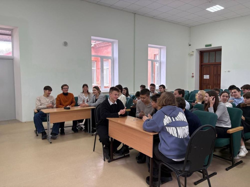Волонтеры Победы вместе с Молодёжным советом Феодосии провели интеллектуальную игру РИСК «Блокада Ленинграда» Волонтеры Победы вместе с Молодёжным советом Феодосии провели интеллектуальную игру РИСК «Блокада Ленинграда»